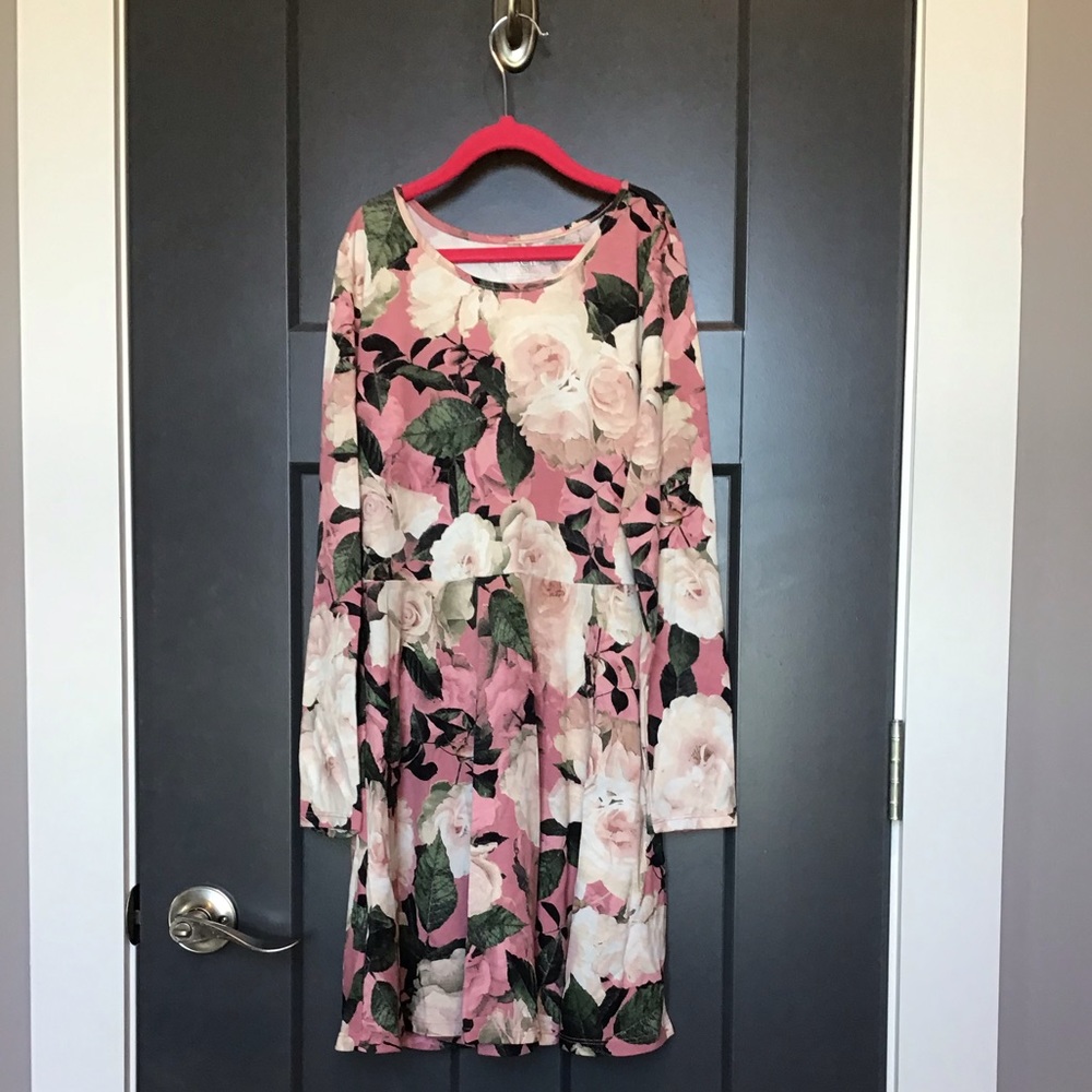 Girls floral dress
